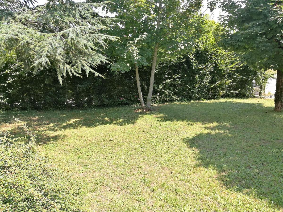 Douceur En Campagne Lägenhet Espalion Exteriör bild